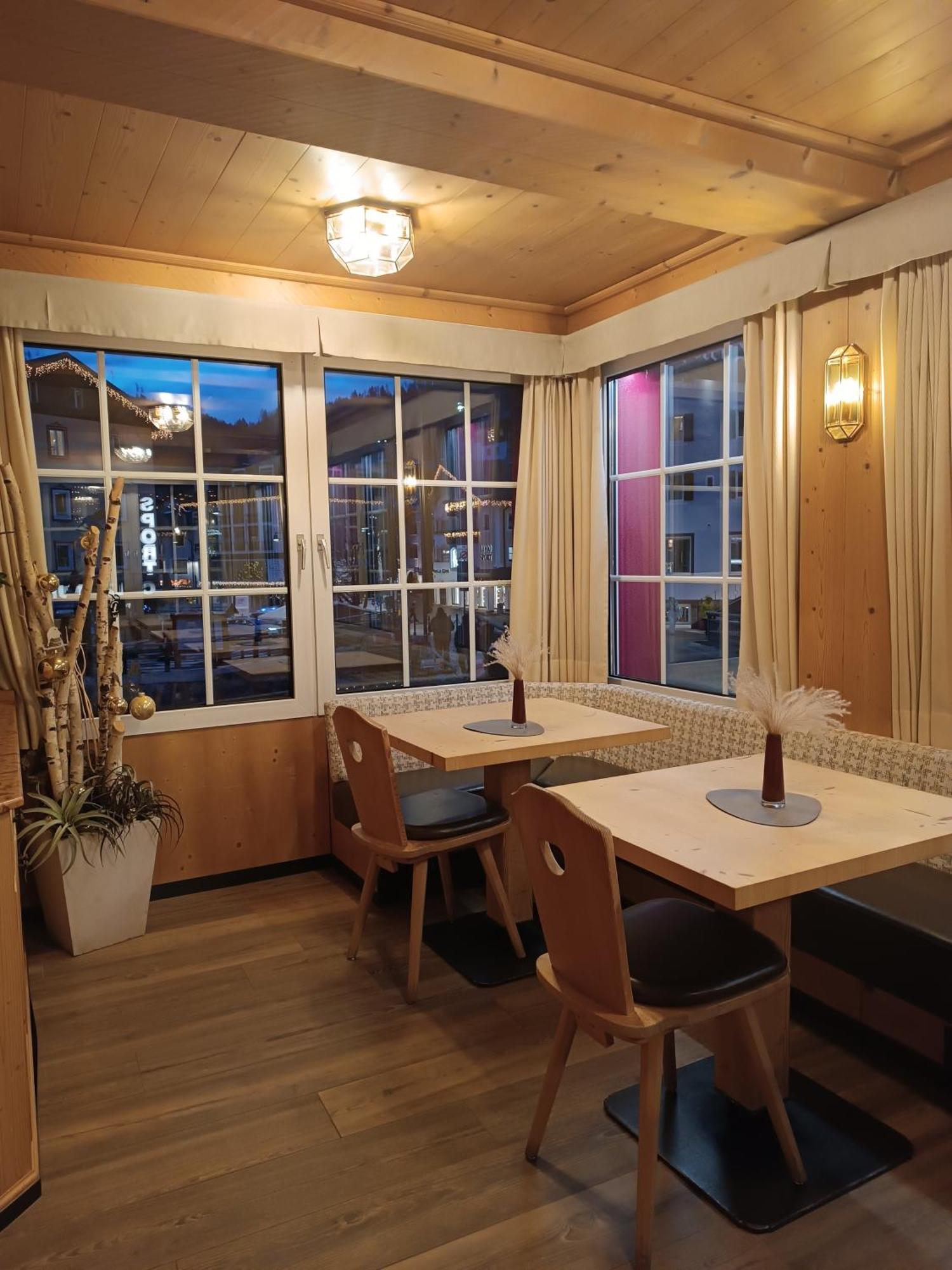 Hotel Stella 모에나 외부 사진