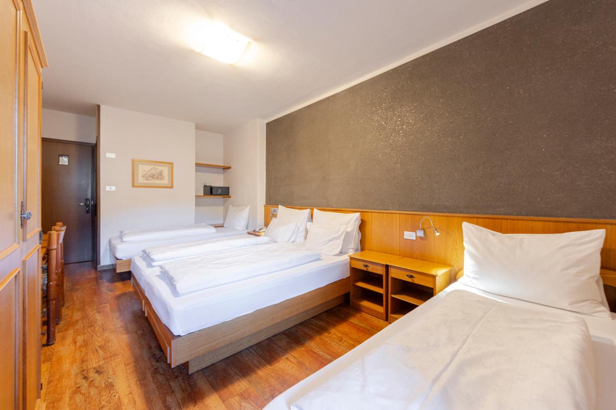Hotel Stella 모에나 외부 사진